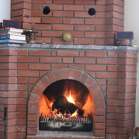 Detached Stone With Pool Sleeps 9 Ören