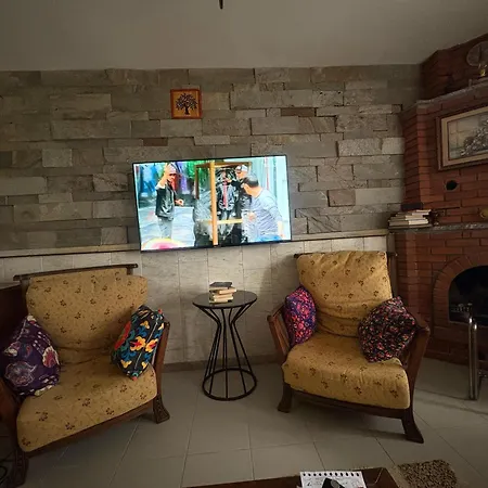 فيلة Detached Stone With Pool Sleeps 9 Ören