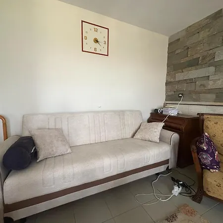 Detached Stone With Pool Sleeps 9 Ören