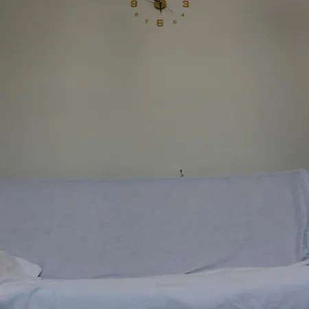 Detached Stone With Pool Sleeps 9 فيلة