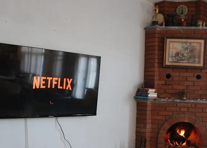 Detached Stone With Pool Sleeps 9 Villa Ören